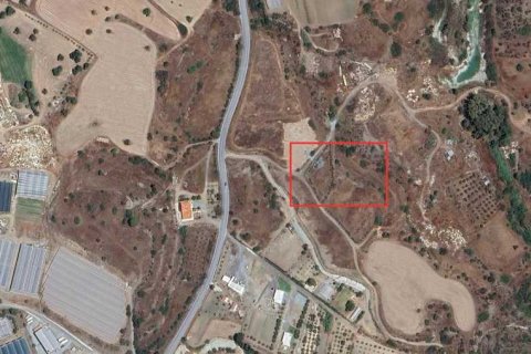 Commercial property en Parekklisia, Cyprus No. 36415 1