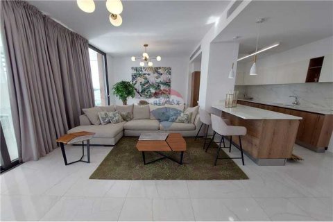 3 bedrooms Penthouse in Limassol, Cyprus No. 75723 1