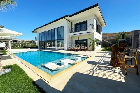 6 dormitorios Villa en An Thach Trung, Vietnam No. 121123