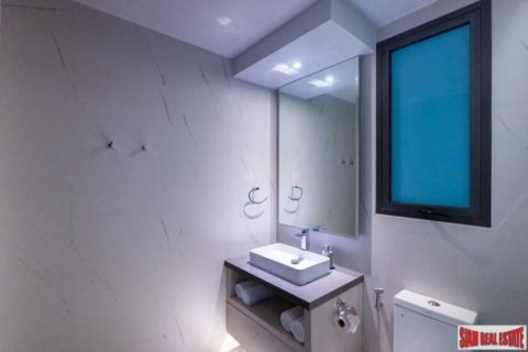 5 bedrooms Villa in Patong, Thailand No. 96386 10