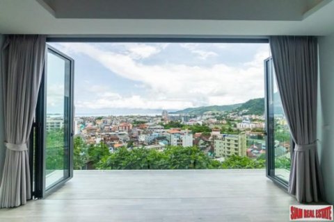 5 bedrooms Villa in Patong, Thailand No. 96386 1