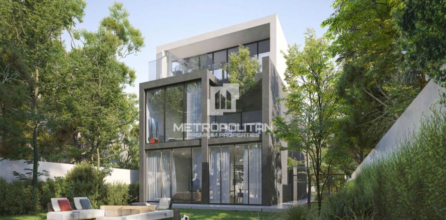 5 bedrooms Villa in Tran Nguyen Han, Vietnam No. 93655
