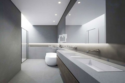 5 bedrooms Villa in Tran Nguyen Han, Vietnam No. 93655 10