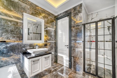 5 rooms Apartment in Lien Chieu, Vietnam No. 21864 15