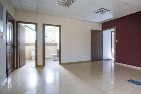 Коммерческая недвижимость 880м² в Никосия, Кипр №104978 7