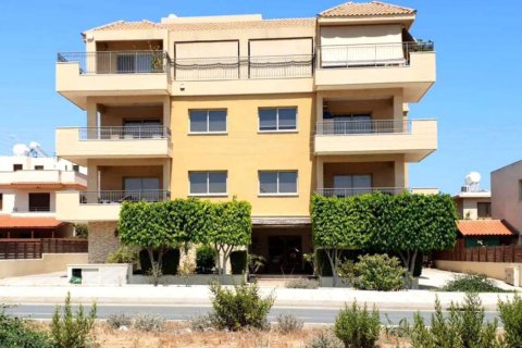 693m² Commercial property in Limassol, Cyprus No. 106330