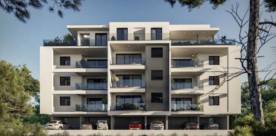 2 bedrooms Apartment in Germasogeia, Cyprus No. 81464