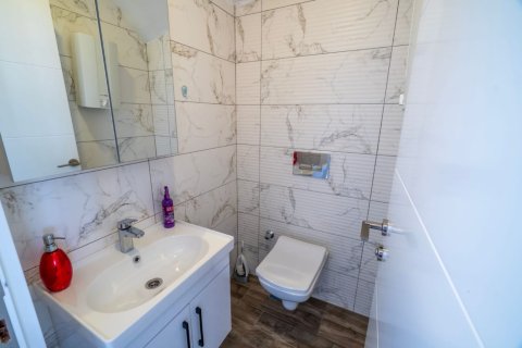 2 bedrooms Penthouse in Chau Lang, Vietnam No. 16223 4