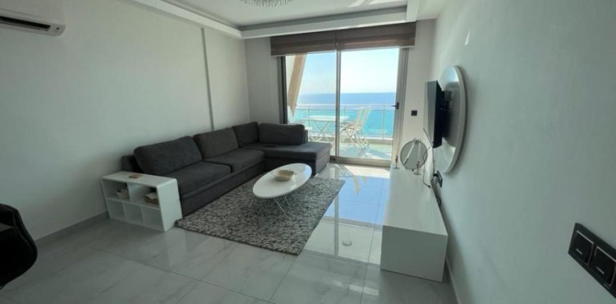 2 rooms Appartement à Kargicak, Turkey No. 110521