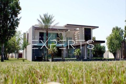 1766.8m² Land in Al Hadaba El Wosta, Vietnam No. 85281 5