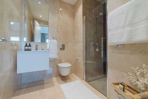 2 bedrooms Apartment in Limassol, Cyprus No. 103252 8