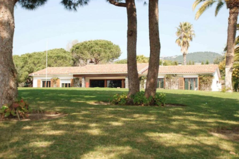 4 dormitorios House en Sant Vicenc De Montalt, Spain No. 25248