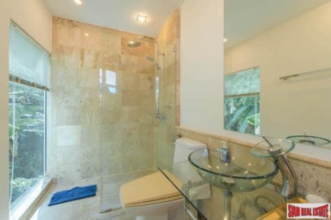 4 bedrooms Villa in Patong, Thailand No. 96330 15