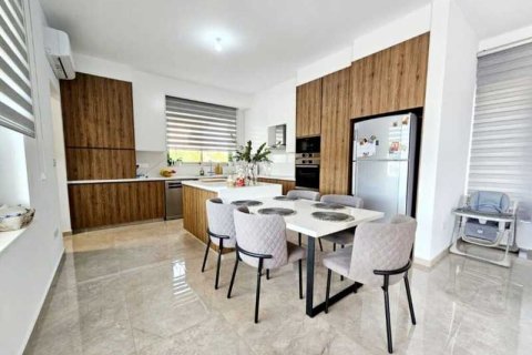 4 dormitorios Villa en Empa, Cyprus No. 84442 4