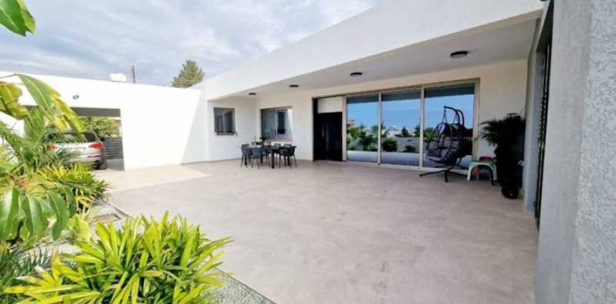 4 dormitorios Villa en Empa, Cyprus No. 84442