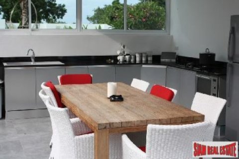 5 dormitorios House en Hua Hin, Thailand No. 95684 4