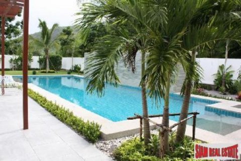 5 dormitorios House en Hua Hin, Thailand No. 95684 9