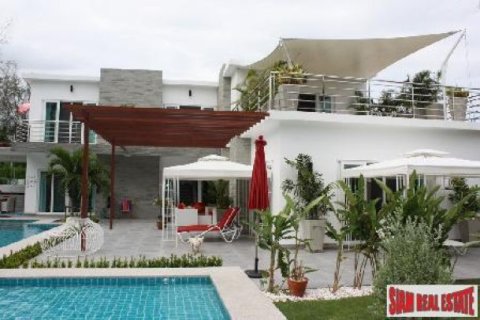 5 dormitorios House en Hua Hin, Thailand No. 95684 1