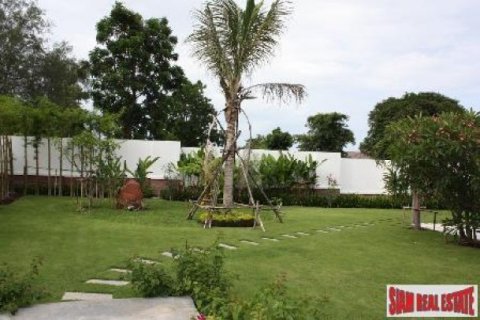 5 dormitorios House en Hua Hin, Thailand No. 95684 11