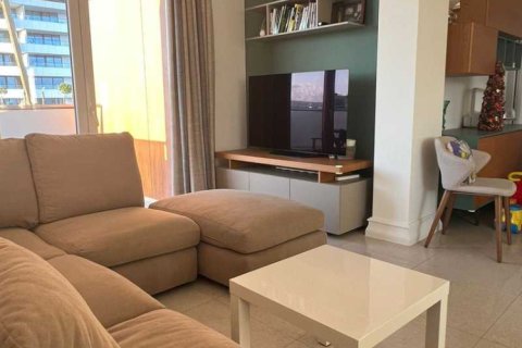 Квартира с 3 спальнями в Лимассол, Кипр №44948 1