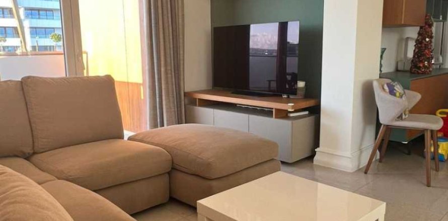 Квартира с 3 спальнями в Лимассол, Кипр №44948