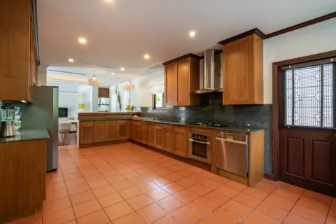 5 bedrooms Land in Que Nham, Vietnam No. 2663 10