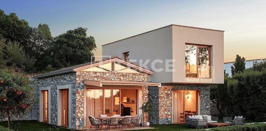 3 bedrooms Villa in Phi Dien, Vietnam No. 84821