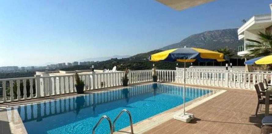 4 rooms Villa in Kargicak, Turkey No. 22121