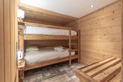 3 bedrooms House in Morzine, France No. 100131 15