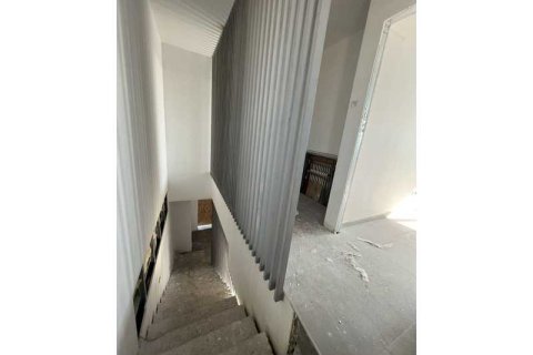 4 dormitorios Villa en Agios Athanasios, Cyprus No. 80675 4