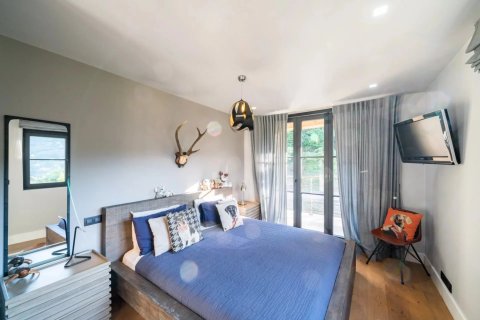 6 chambres Villa à Châteauneuf-Grasse, France No. 67263 16