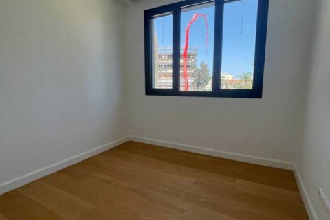 2 bedrooms Apartment in Germasogeia, Cyprus No. 33060 4