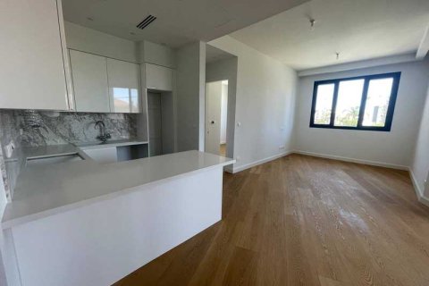 2 bedrooms Apartment in Germasogeia, Cyprus No. 33060 9