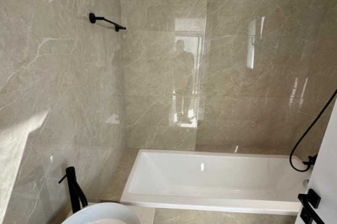 3 dormitorios Penthouse en Limassol, Cyprus No. 81418 11