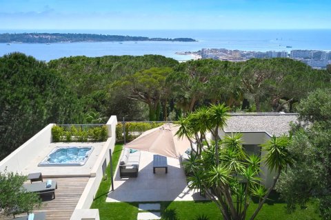 4 bedrooms Apartment in Cannes, France No. 67315 17
