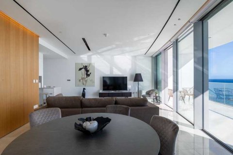 3 bedrooms Apartment in Limassol, Cyprus No. 35010 10