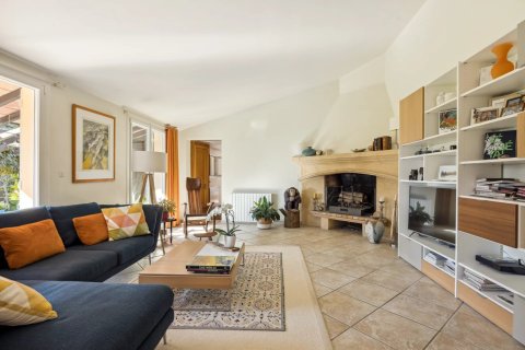 Вилла с 5 спальнями в Гатьер, Франция №99758 7