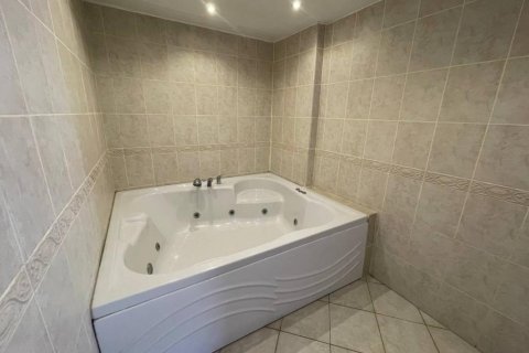 Квартира с 4 комнатами в Chau Lang, Вьетнам №20832 10