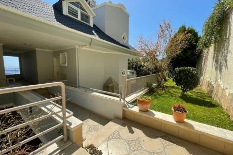 Квартира с 4 комнатами в Chau Lang, Вьетнам №20832 13