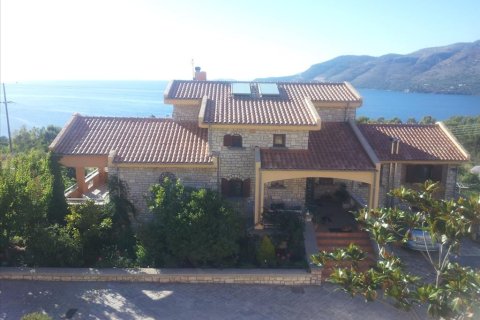 Дом с 4 спальнями в Янина, Греция №58014 3