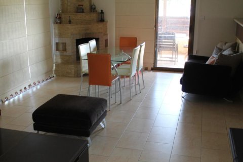 Вилла с 3 спальнями в Лимассол, Кипр №105906 3