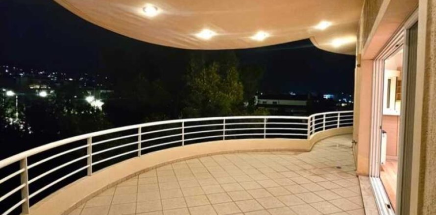 2 bedrooms Apartment in Voula, Greece No. 54729