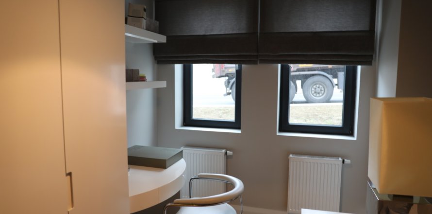 2 bedrooms Apartment in Basaksehir, Turkey No. 13574