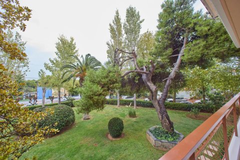 3 bedrooms Apartment in Marousi, Greece No. 120869 1