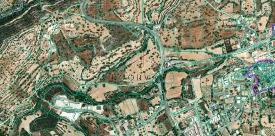 Commercial property à Paramytha, Cyprus No. 76886