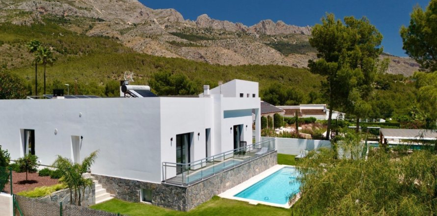 Вилла с 4 спальнями в Альтеа Ла Велья, Испания №116847