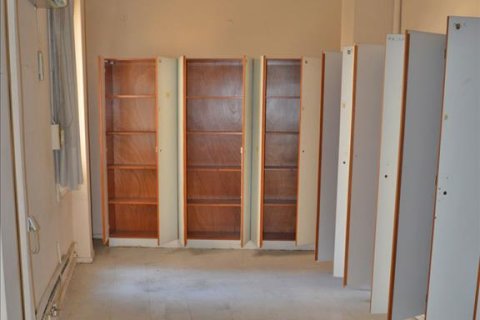 600m² Commercial property in Athens, Greece No. 59553 5