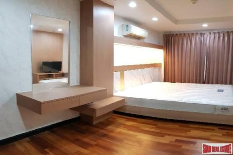 2 dormitorios Apartment en Bangkok, Thailand No. 96273 4