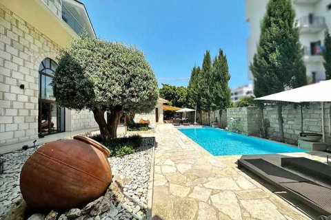 5 chambres Villa à Germasogeia, Cyprus No. 39932 2