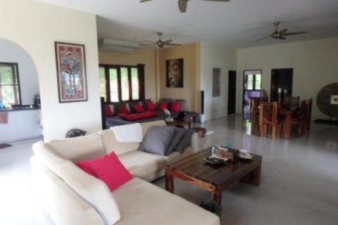 4 bedrooms Villa in Ko Samui, Thailand No. 95974 9